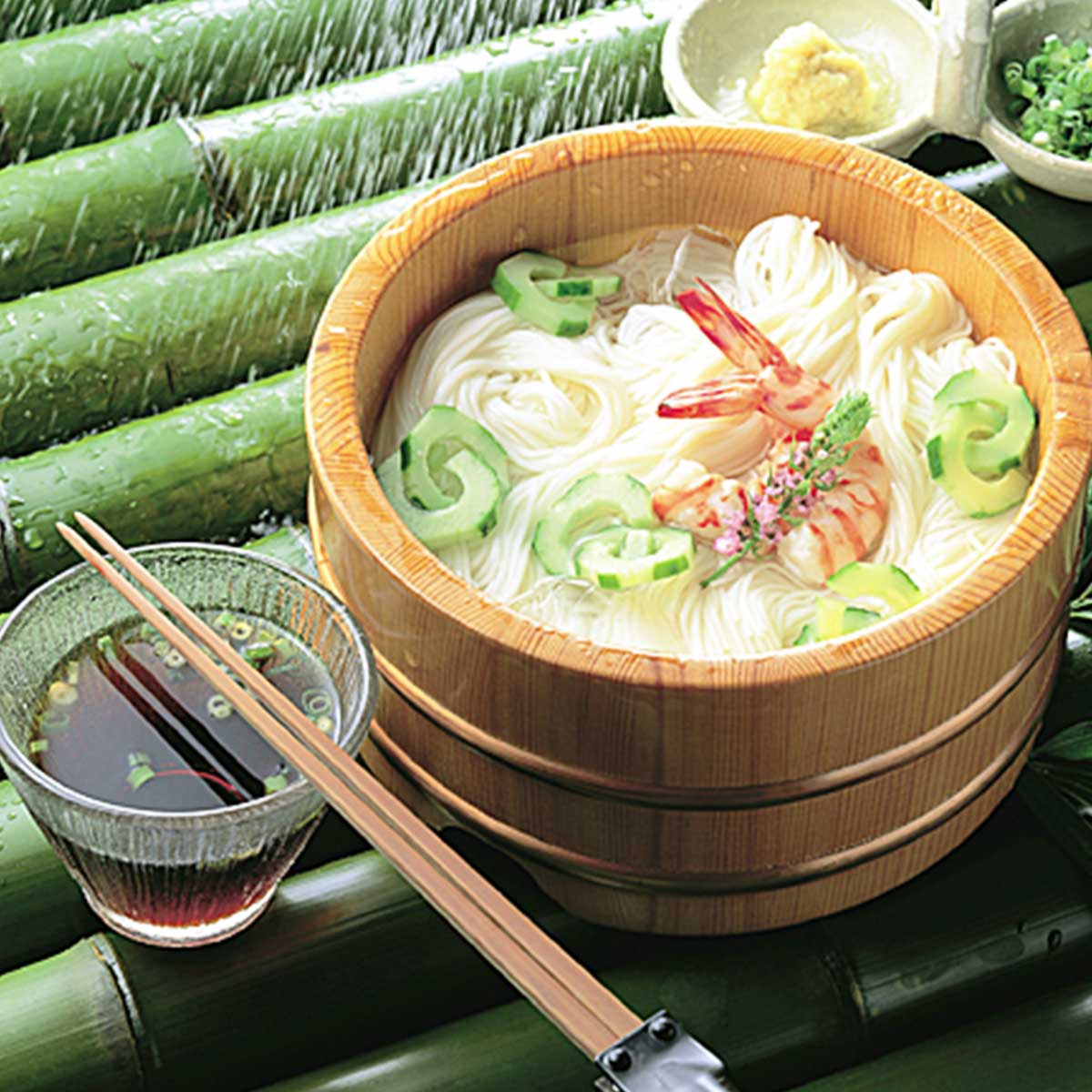 つゆ・だし ギフト｜【夏季限定】本枯鰹節つゆ・そうめんギフト
