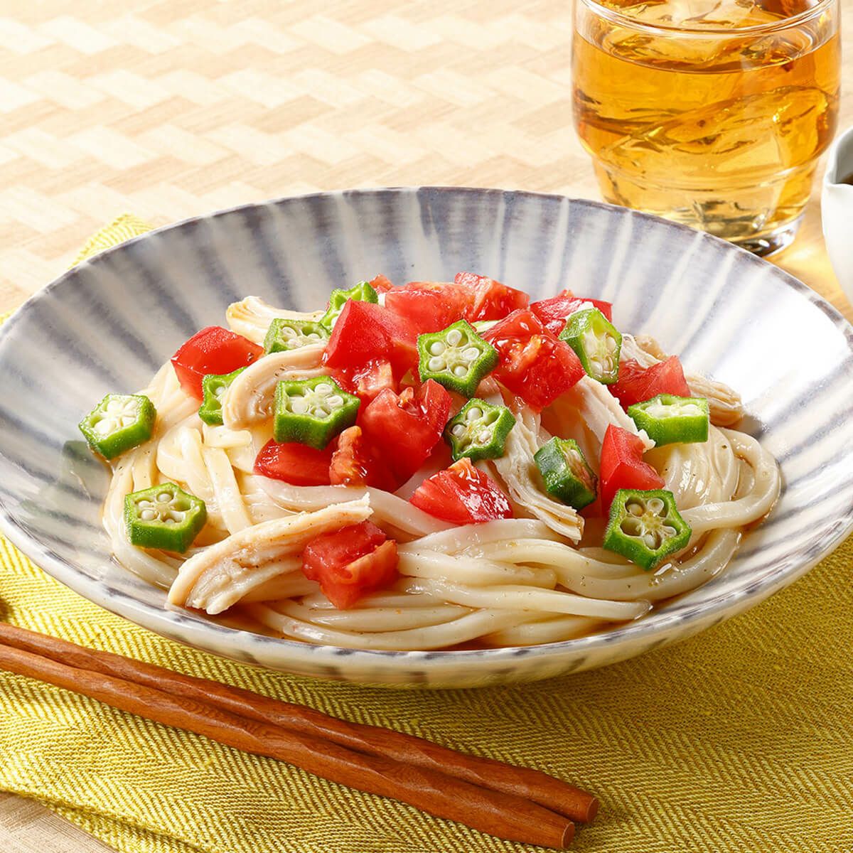 トマトとオクラのぶっかけうどん